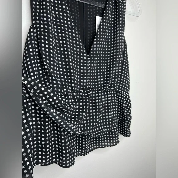 J. CREW - NWT - black & white peplum w/ stars,deep v-neck, ruffled top. Size 10. - Picture 9 of 9